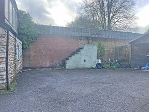 Photo 15- click for photo gallery